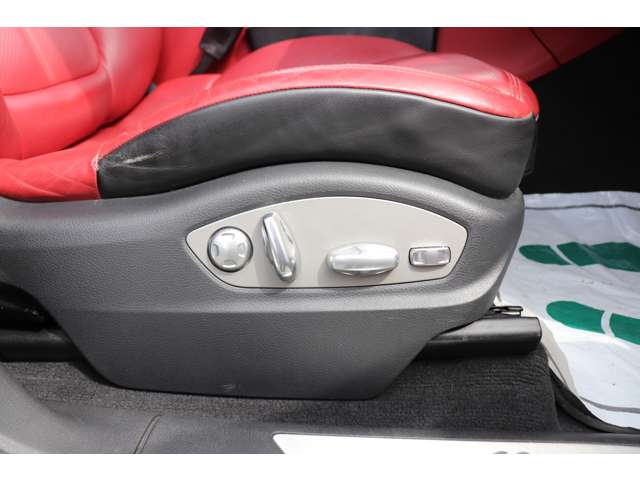 ポルシェ マカン Ｓ ＰＤＫ ４ＷＤ H27年 (甲信越・北陸) 99
