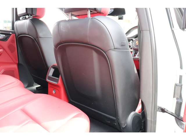 ポルシェ マカン Ｓ ＰＤＫ ４ＷＤ H27年 (甲信越・北陸) 99