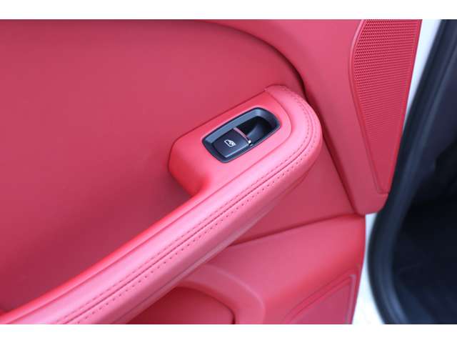 ポルシェ マカン Ｓ ＰＤＫ ４ＷＤ H27年 (甲信越・北陸) 99