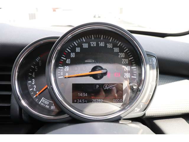 ミニ ミニ クーパー ５ドア ＤＣＴ R1年 (甲信越・北陸) 99