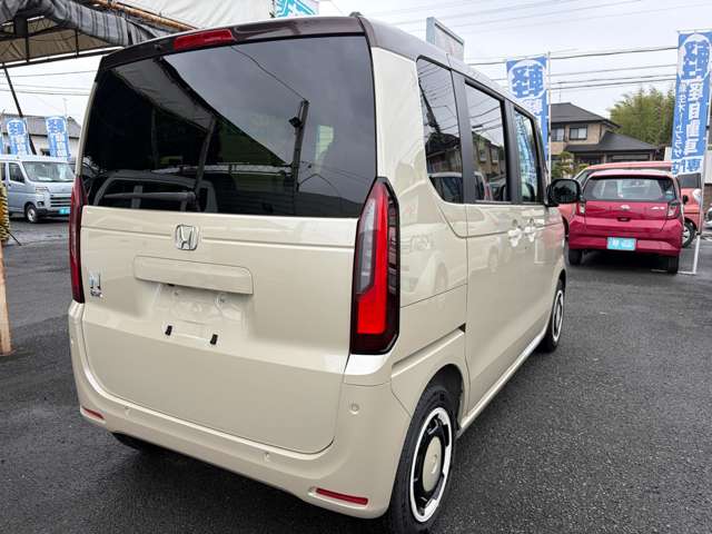 ホンダ Ｎ　ＢＯＸ ６６０ ファッションスタイル ２トーン R8年 () 99