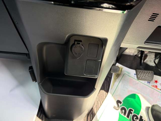 トヨタ ピクシス　メガ ６６０ Ｌ ＳＡＩＩＩ R3年 () 99