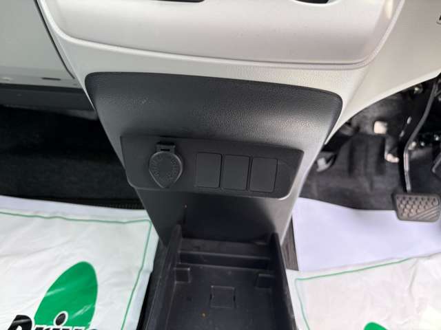 ダイハツ ミラ　イース ６６０ Ｘ ＳＡＩＩＩ R3年 () 99