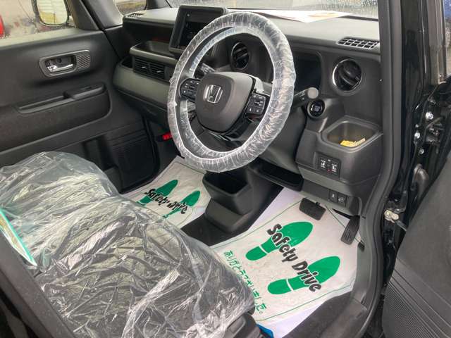 ホンダ Ｎ　ＢＯＸ カスタム ６６０ R6年 () 99