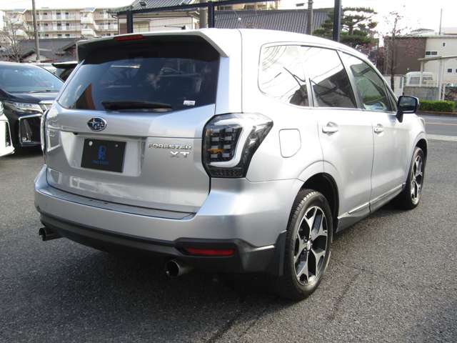 スバル フォレスター ２．０ＸＴ アイサイト ４ＷＤ H25年 (関東) 99