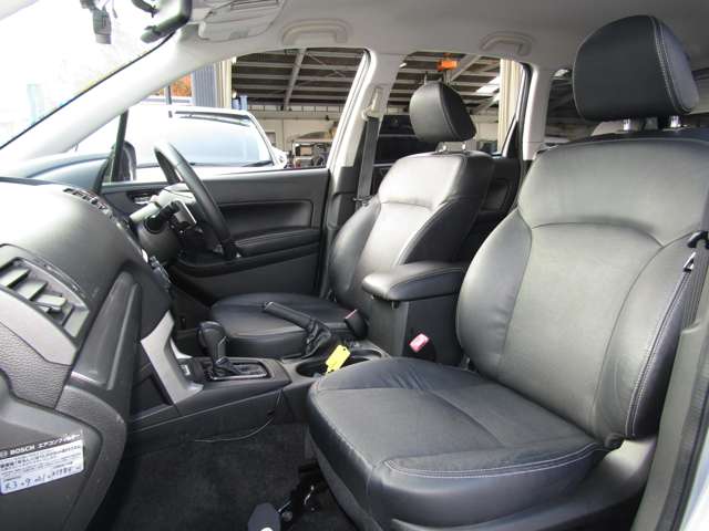 スバル フォレスター ２．０ＸＴ アイサイト ４ＷＤ H25年 (関東) 99