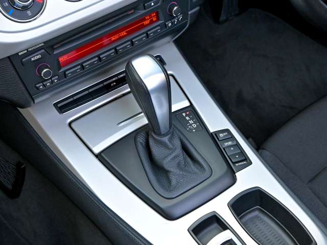 ＢＭＷ Ｚ４ Ｓドライブ ２３Ｉ スタイルエッセンス H22年 (関東) 99