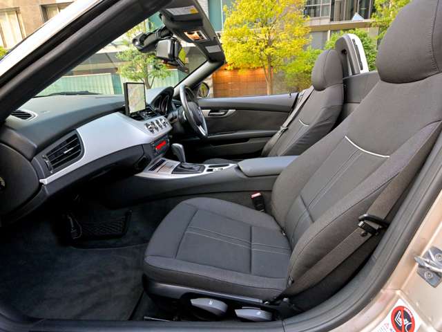 ＢＭＷ Ｚ４ Ｓドライブ ２３Ｉ スタイルエッセンス H22年 (関東) 99