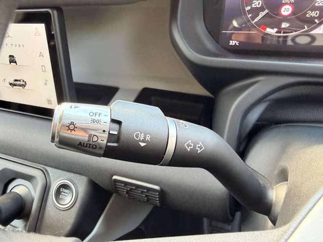 ランドローバー ディフェンダー １１０ Ｓ ２．０Ｌ Ｐ３００ ４ＷＤ R2年 (関東) 99