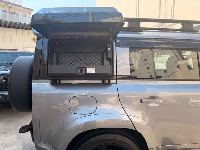 ランドローバー ディフェンダー １１０ Ｓ ２．０Ｌ Ｐ３００ ４ＷＤ R2年 (関東) 99