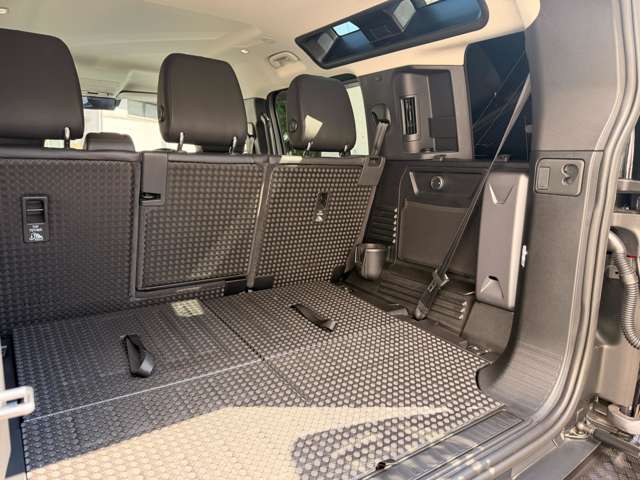 ランドローバー ディフェンダー １１０ Ｓ ２．０Ｌ Ｐ３００ ４ＷＤ R2年 (関東) 99