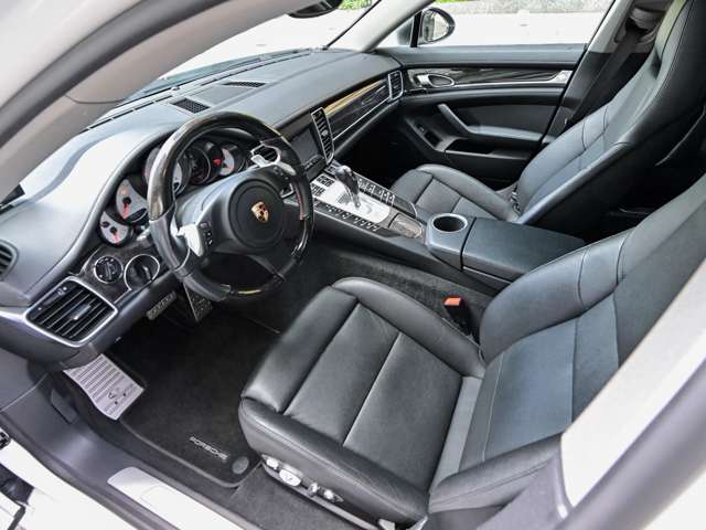 ポルシェ パナメーラ ４Ｓ ＰＤＫ ４ＷＤ H24年 (関東) 99