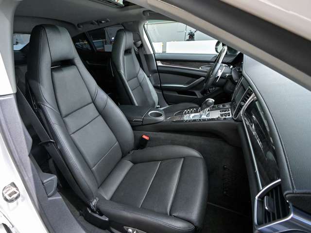 ポルシェ パナメーラ ４Ｓ ＰＤＫ ４ＷＤ H24年 (関東) 99