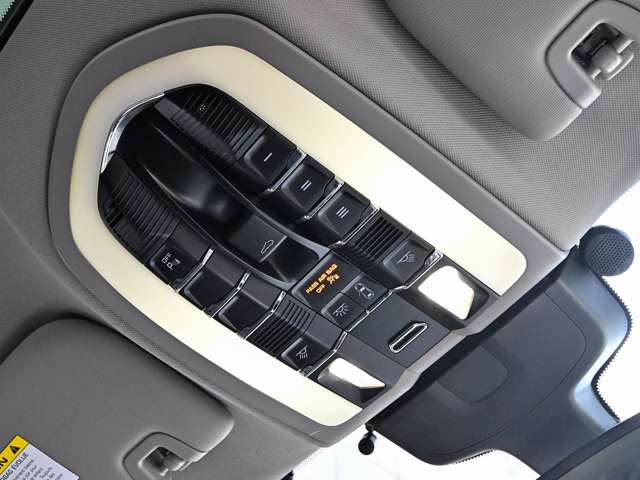 ポルシェ パナメーラ ４Ｓ ＰＤＫ ４ＷＤ H24年 (関東) 99