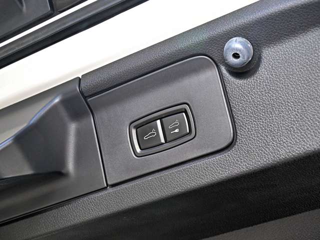 ポルシェ パナメーラ ４Ｓ ＰＤＫ ４ＷＤ H24年 (関東) 99