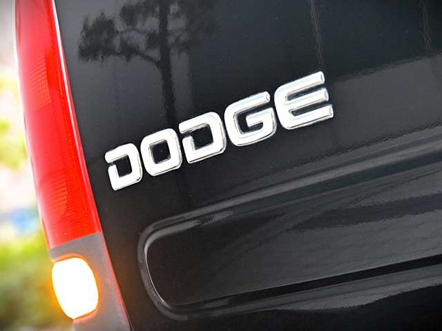 ダッジ デュランゴ Ｒ／Ｔ ５．９ Ｖ８ ４ＷＤ H13年 (関東) 99