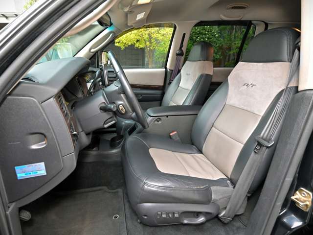 ダッジ デュランゴ Ｒ／Ｔ ５．９ Ｖ８ ４ＷＤ H13年 (関東) 99