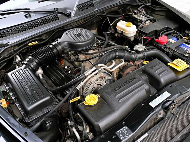 ダッジ デュランゴ Ｒ／Ｔ ５．９ Ｖ８ ４ＷＤ H13年 (関東) 99