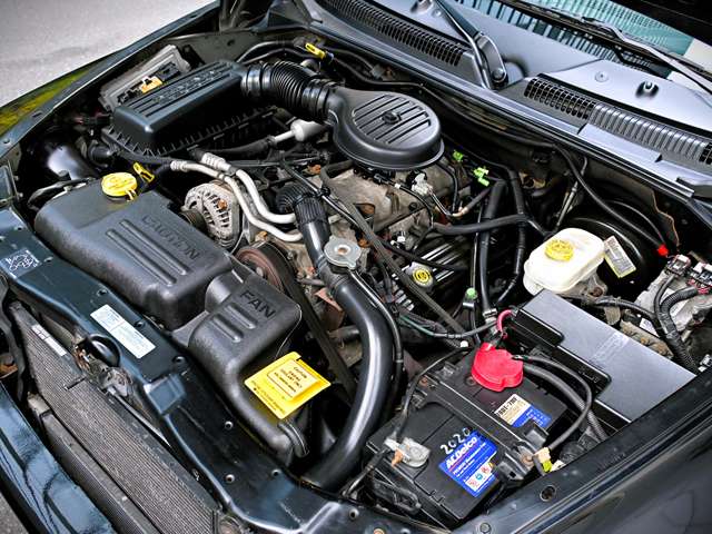 ダッジ デュランゴ Ｒ／Ｔ ５．９ Ｖ８ ４ＷＤ H13年 (関東) 99