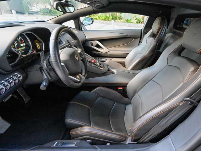 ランボルギーニ アヴェンタドール ４ＷＤ H29年 (関東) 99