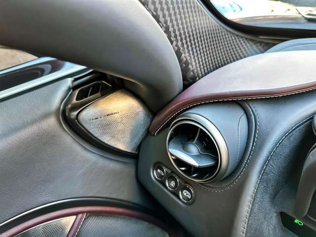 マクラーレン ７２０Ｓ ＬＡＵＮＣＨ ＥＤＩＴＩＯＮ／左Ｈ／外装スペシャルカラ－／ H29年 (関東) 99