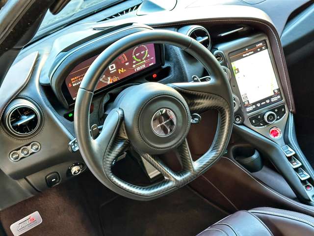 マクラーレン ７２０Ｓ ＬＡＵＮＣＨ ＥＤＩＴＩＯＮ／左Ｈ／外装スペシャルカラ－／ H29年 (関東) 99