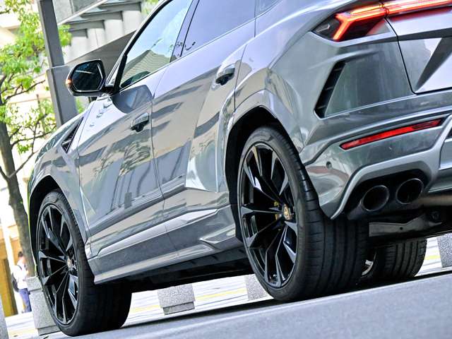 ランボルギーニ ウルス ４．０ ４ＷＤ R2年 (関東) 99