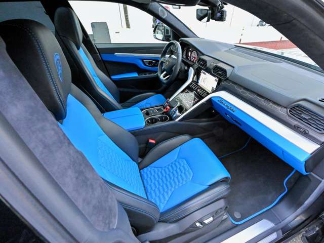 ランボルギーニ ウルス ４．０ ４ＷＤ R2年 (関東) 99