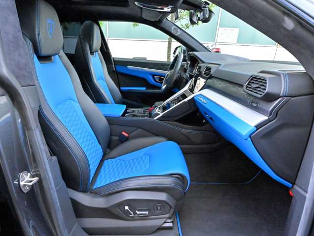 ランボルギーニ ウルス ４．０ ４ＷＤ R2年 (関東) 99