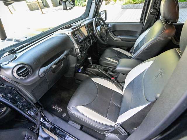 ジープ ラングラー　アンリミテッド アンリミテッド スポーツ ４ＷＤ H28年 (関東) 99