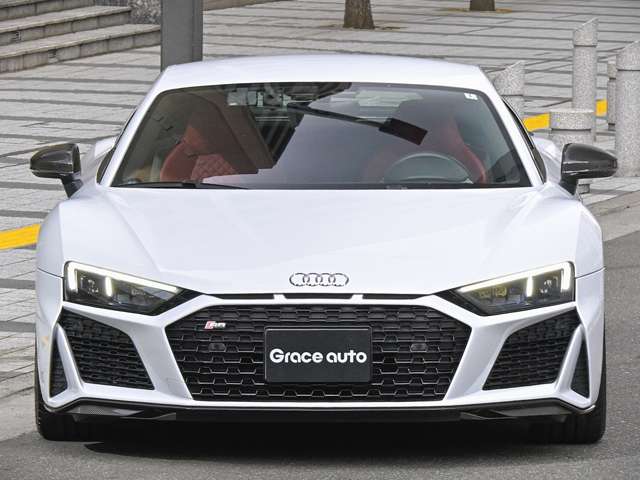 アウディ Ｒ８ Ｖ１０ パフォーマンス ５．２ ＦＳＩ クワトロ ４ＷＤ R2年 (関東) 99