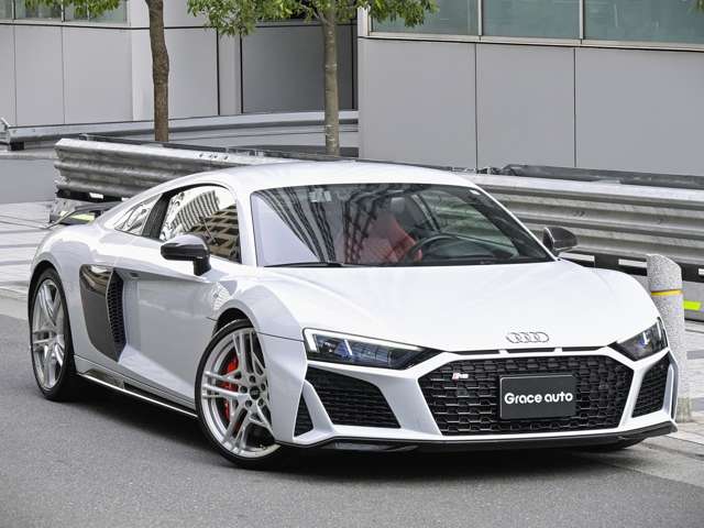 アウディ Ｒ８ Ｖ１０ パフォーマンス ５．２ ＦＳＩ クワトロ ４ＷＤ R2年 (関東) 99