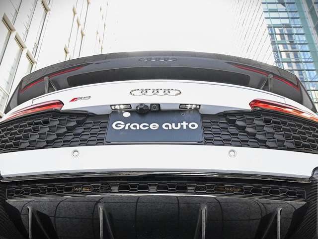 アウディ Ｒ８ Ｖ１０ パフォーマンス ５．２ ＦＳＩ クワトロ ４ＷＤ R2年 (関東) 99