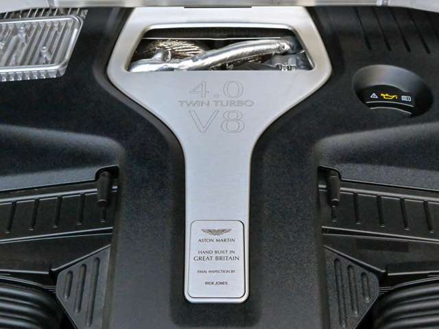 アストンマーティン ＤＢＸ ７０７ ４ＷＤ R6年 (関東) 99