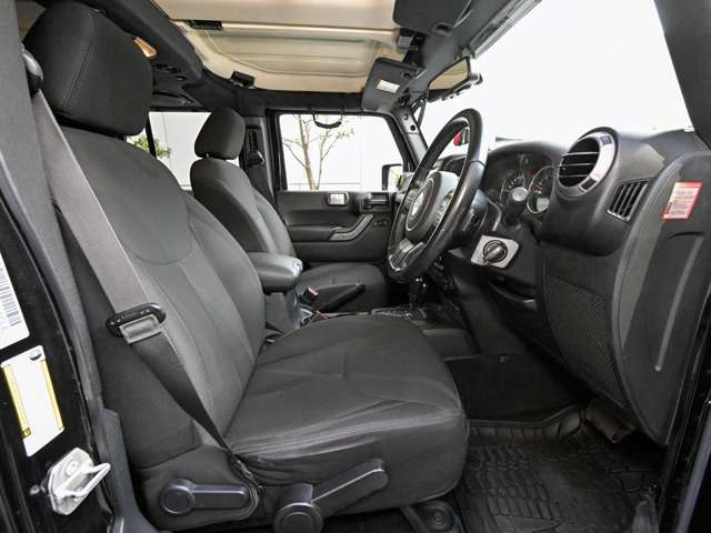 ジープ ラングラー　アンリミテッド アンリミテッド スポーツ ４ＷＤ H28年 (関東) 99
