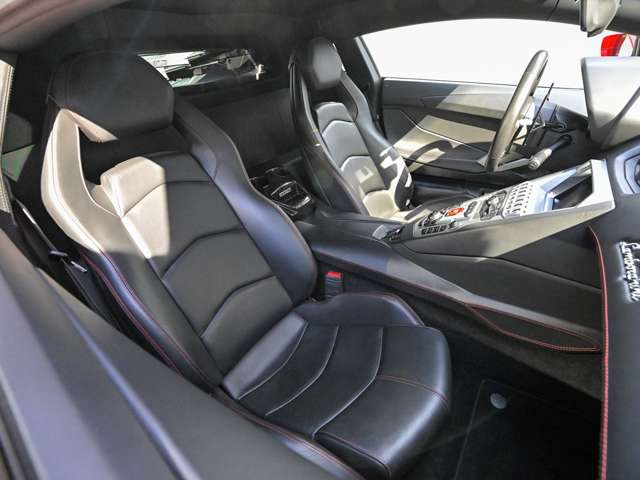 ランボルギーニ アヴェンタドール ＬＰ７００－４ ４ＷＤ H26年 (関東) 99