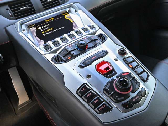 ランボルギーニ アヴェンタドール ＬＰ７００－４ ４ＷＤ H26年 (関東) 99