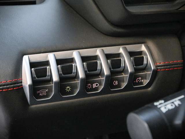 ランボルギーニ アヴェンタドール ＬＰ７００－４ ４ＷＤ H26年 (関東) 99