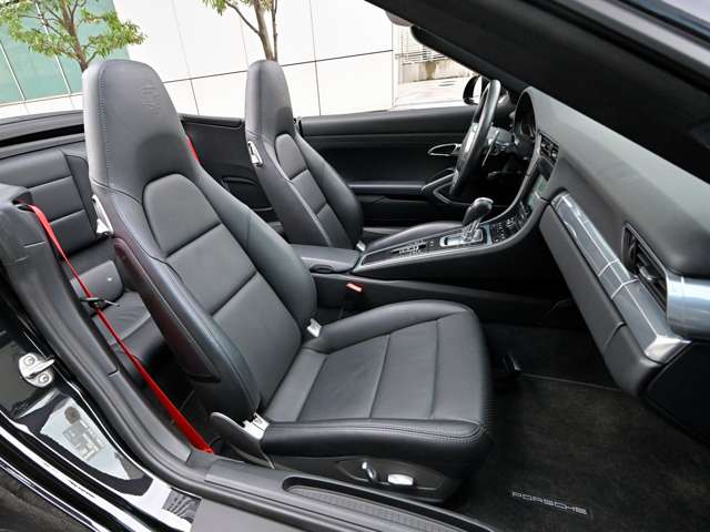 ポルシェ ９１１ カレラ４ ＰＤＫ H25年 (関東) 99