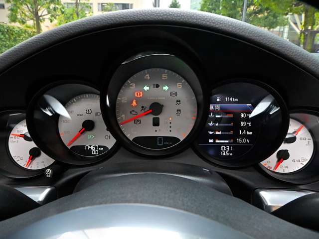 ポルシェ ９１１ カレラ４ ＰＤＫ H25年 (関東) 99
