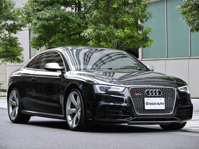 アウディ ＲＳ５ ４．２ ４ＷＤ H25年 (関東) 99
