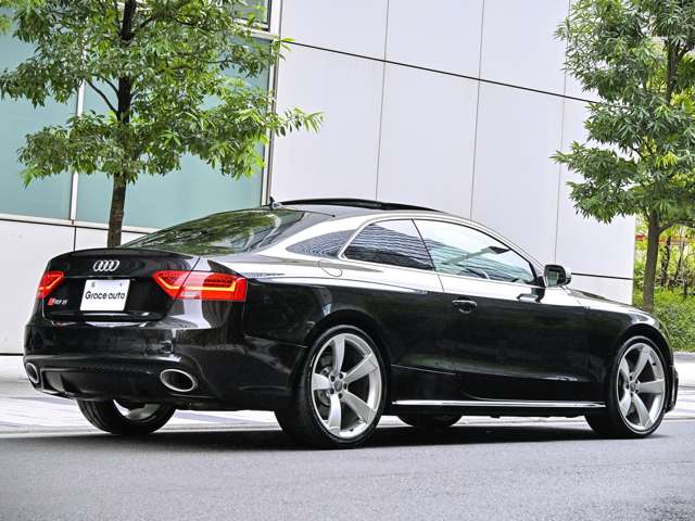 アウディ ＲＳ５ ４．２ ４ＷＤ H25年 (関東) 99