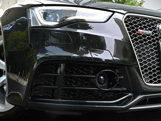 アウディ ＲＳ５ ４．２ ４ＷＤ H25年 (関東) 99