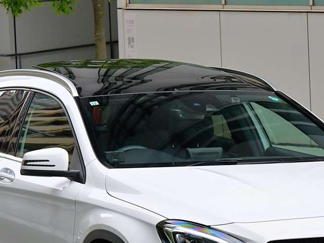 メルセデスベンツ ＧＬＡクラス ＧＬＡ２２０ ４マチック ４ＷＤ R1年 (関東) 99