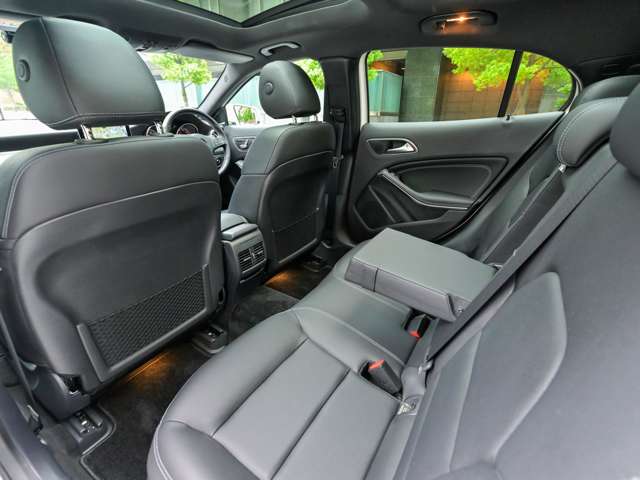 メルセデスベンツ ＧＬＡクラス ＧＬＡ２２０ ４マチック ４ＷＤ R1年 (関東) 99