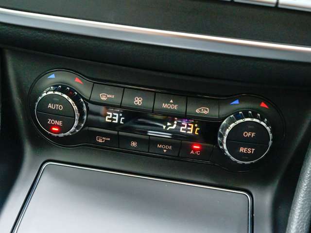 メルセデスベンツ ＧＬＡクラス ＧＬＡ２２０ ４マチック ４ＷＤ R1年 (関東) 99