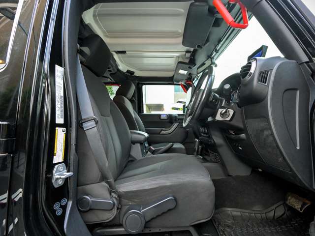 ジープ ラングラー　アンリミテッド アンリミテッド スポーツ ４ＷＤ H28年 (関東) 99