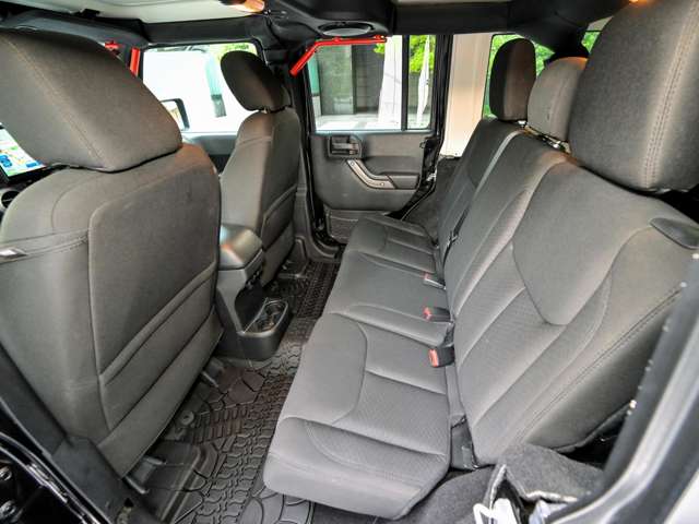 ジープ ラングラー　アンリミテッド アンリミテッド スポーツ ４ＷＤ H28年 (関東) 99