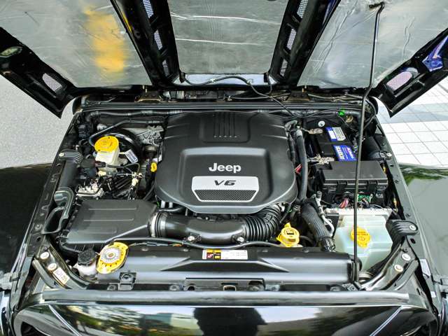 ジープ ラングラー　アンリミテッド アンリミテッド スポーツ ４ＷＤ H28年 (関東) 99