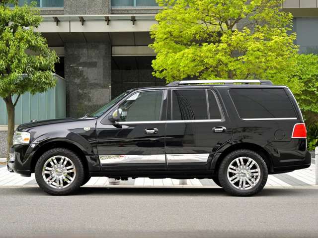 リンカーン ナビゲーター ５．４ ４ＷＤ H20年 (関東) 99